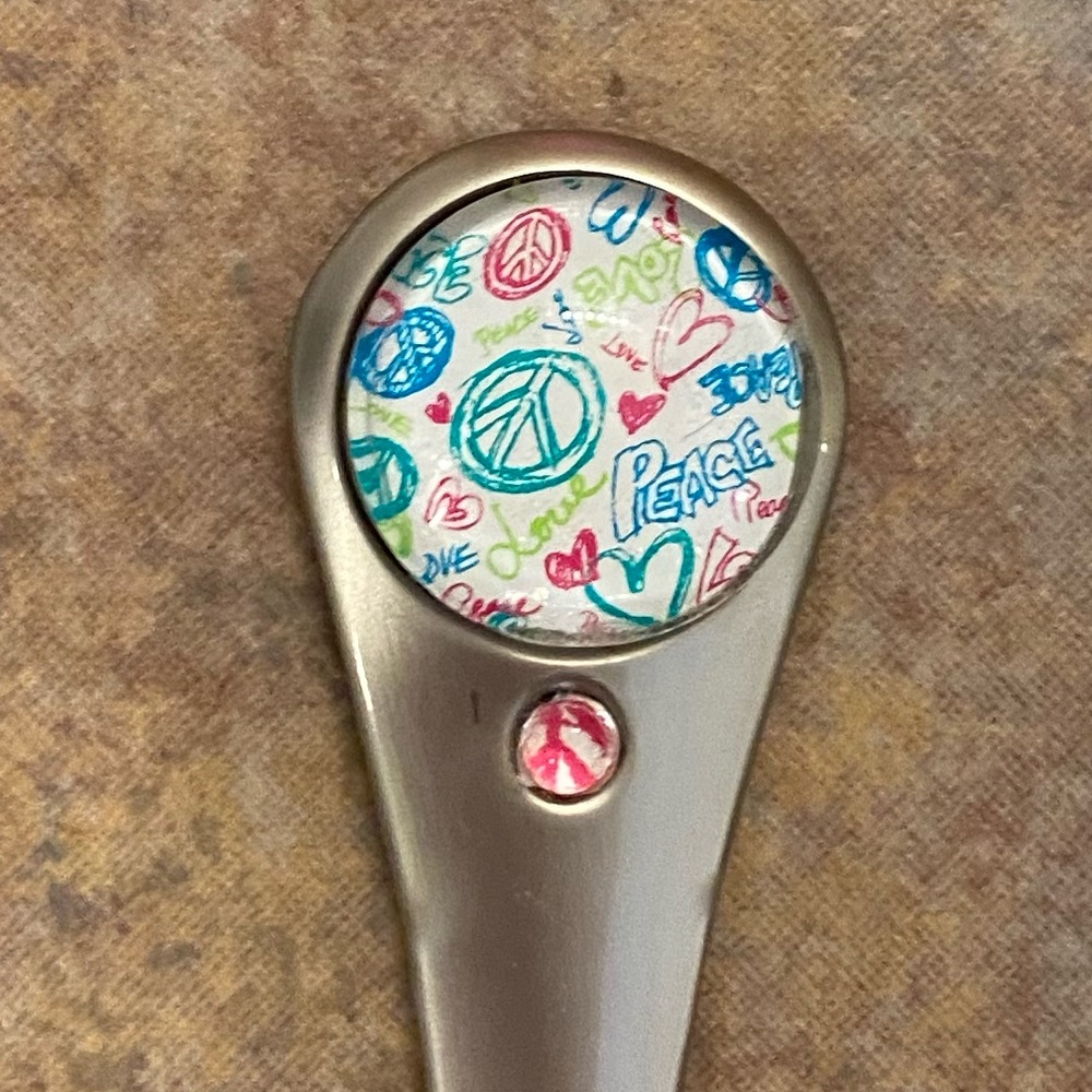 🆕 2013 Peace Signs Letter Opener